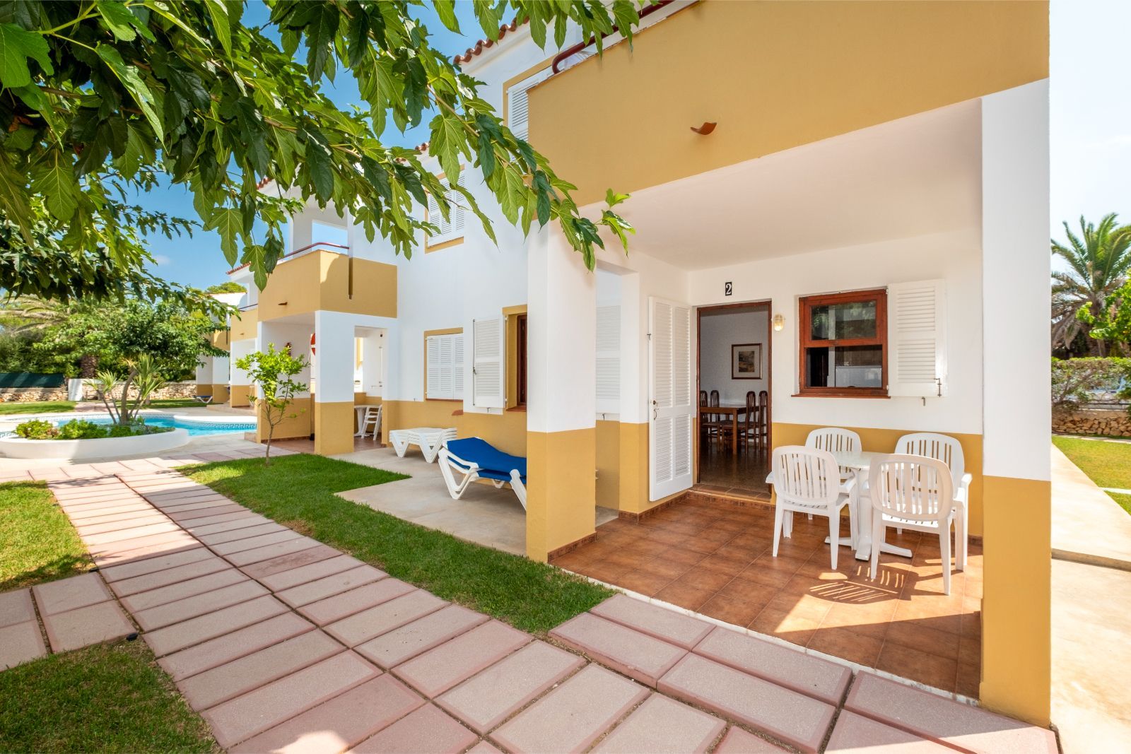 Terraza apartamento planta baja